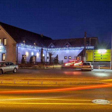 Guesthouse Janez Maribor Exteriör bild