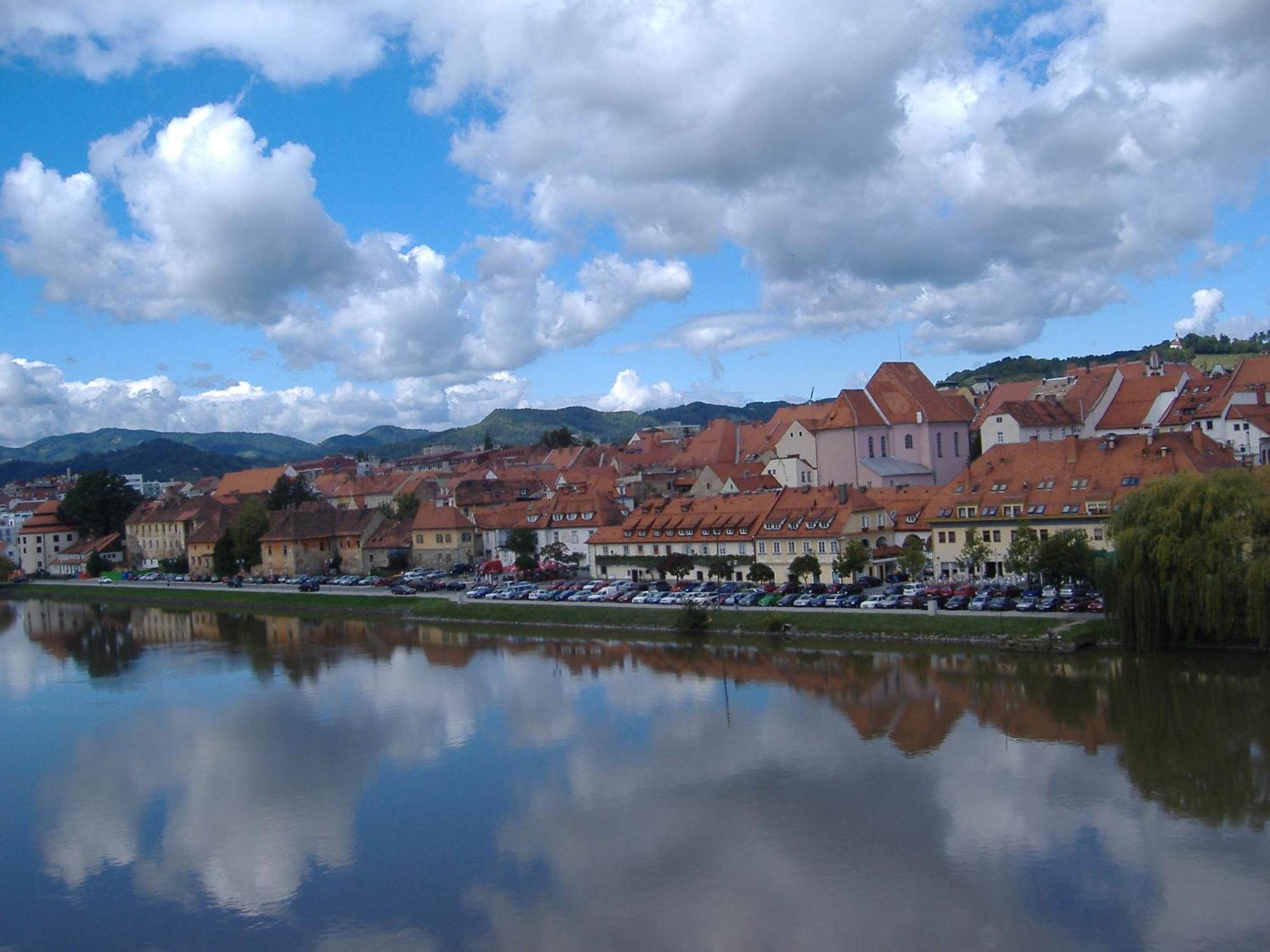 Guesthouse Janez Maribor Exteriör bild
